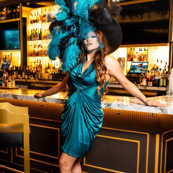 BCBGMaxAzria Dresses & Skirts - BCBG dress